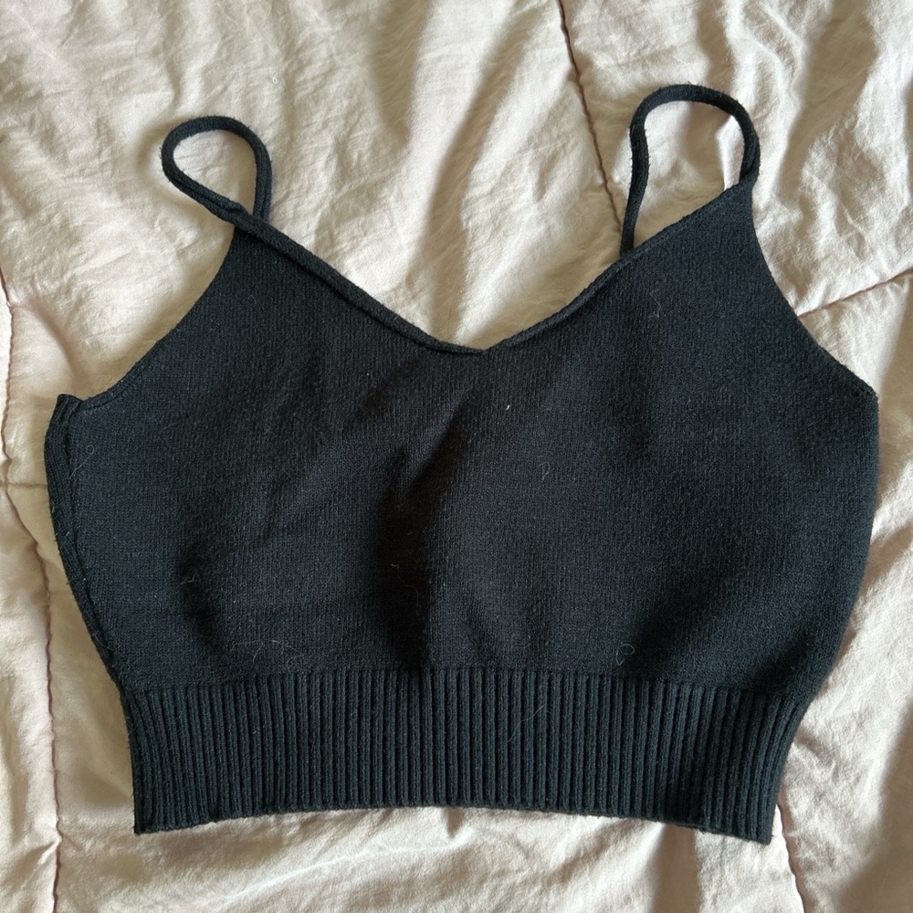 Black Crop Top from Subdued- Stretchy and used once